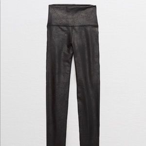 Aerie NWT Crackle Shine Leggings
